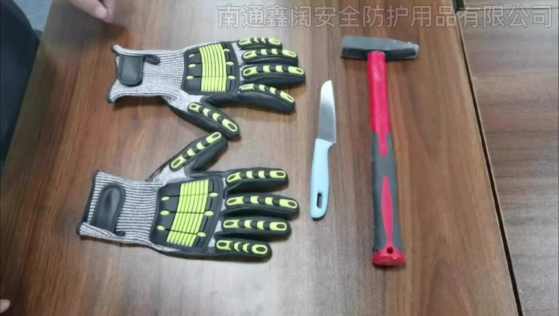 Mechanix Anti-Vibration Heavy  - Work Glove Impact recensione e prezzo
