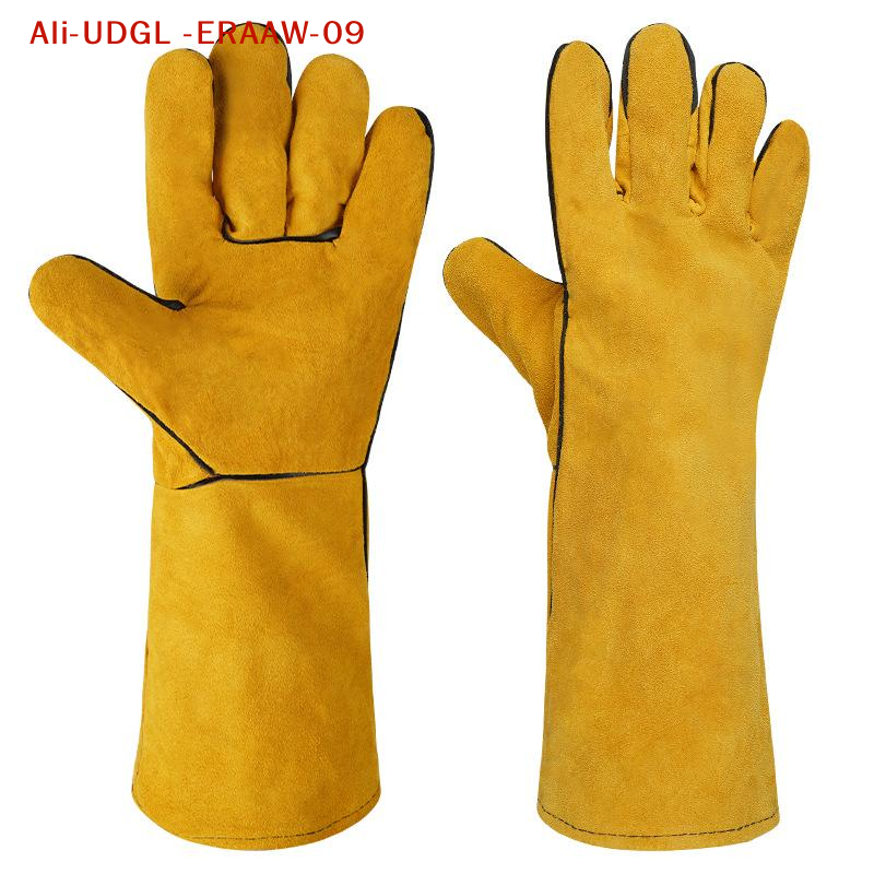 Safety Assured with 40cm Insul - Heat Resistant Glove recensione e prezzo