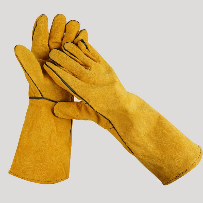 Safety Assured with 40cm Insul - Heat Resistant Glove recensione e prezzo