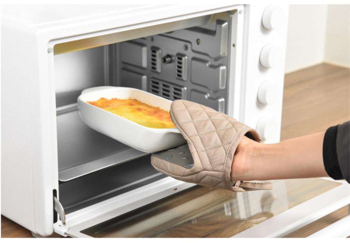 1PC Silicone Anti-scalding Ove - Oven Mitt Silicone recensione e prezzo